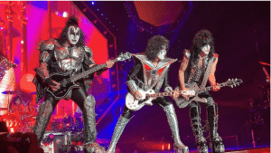 Paul Stanley signature guitar-Image of Kiss Performing Live 