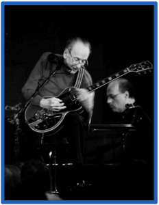 my life lessons-Image of Les Paul Playing live onstage