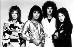 guitar popular- an image of the rock band Queen